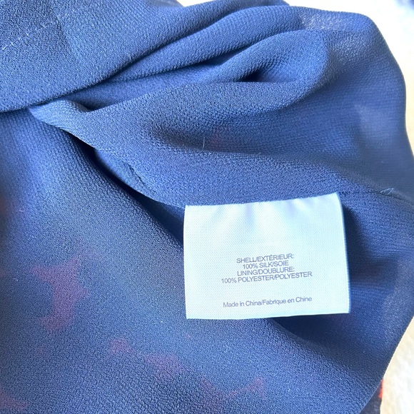 Tory Burch Womens Silk Blouse Blue Floral Long Sleeve Button Cuff Keyhole Neck - Picture 11 of 12